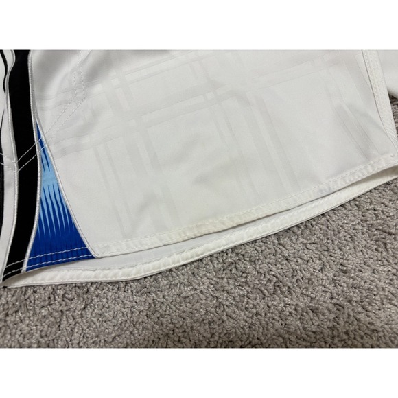 Vintage Billabong Board Shorts White Mark Occhilupo Surfing Y2K Mens 36 x 11" - Picture 3 of 16